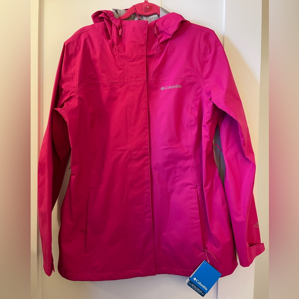 NWT Columbia Women’s Pink Vice District Shell Large
